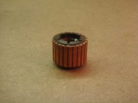 Komutator 24229,511   (2) 900W 